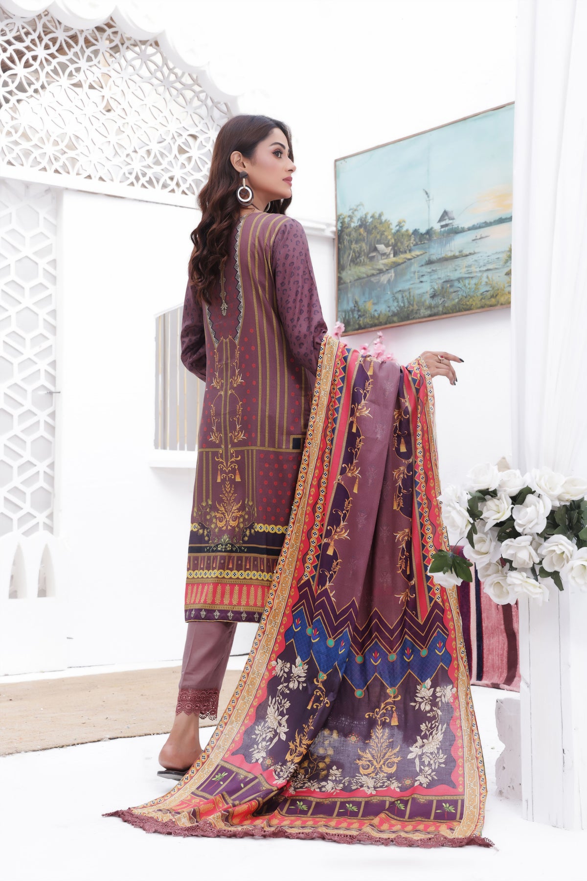 Queen Libas Justajoo  Q6- Ready Made Lawn Suits