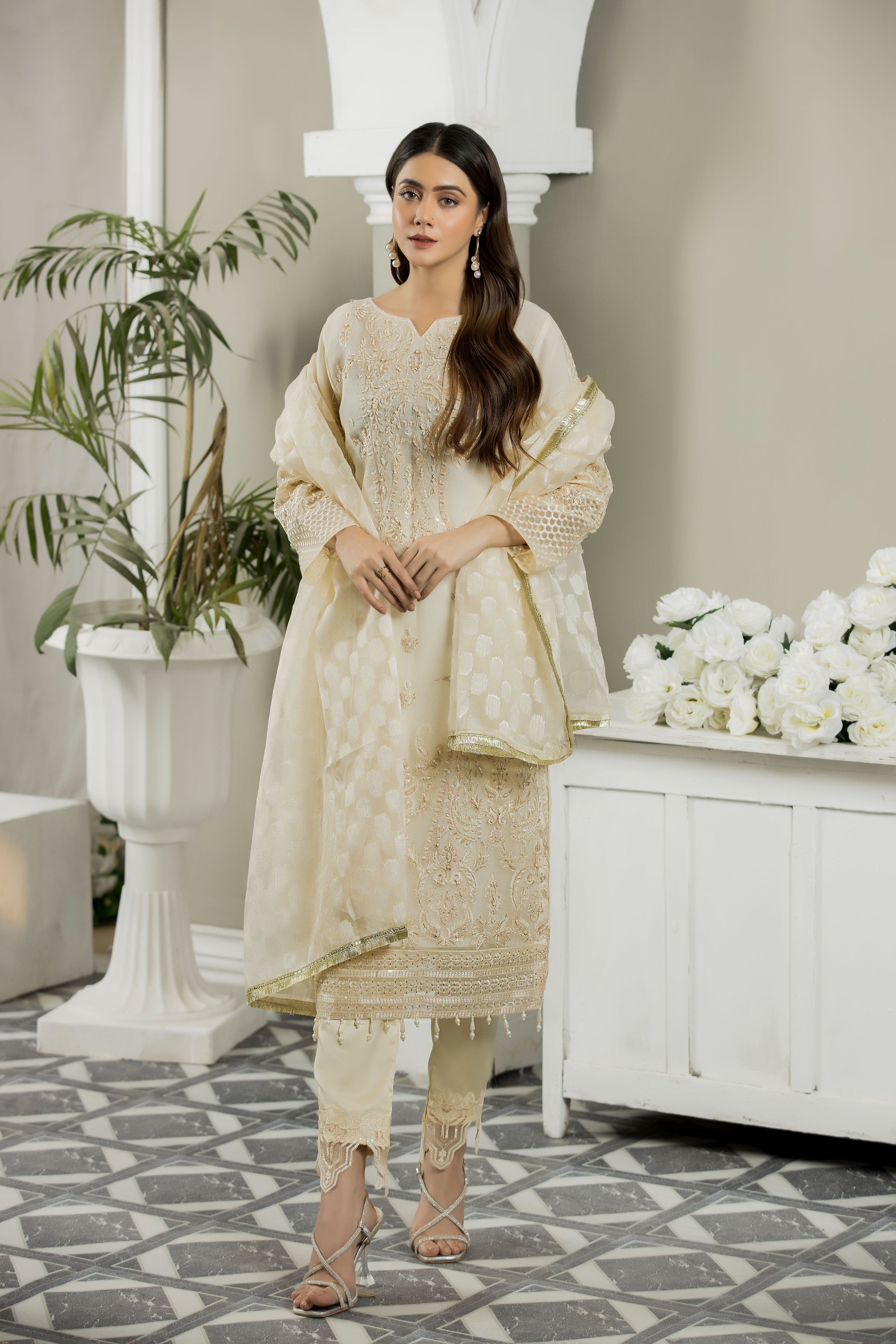 Queen Libas Party Wear QL 5001- Chiffon Pakistani Readymade Suit